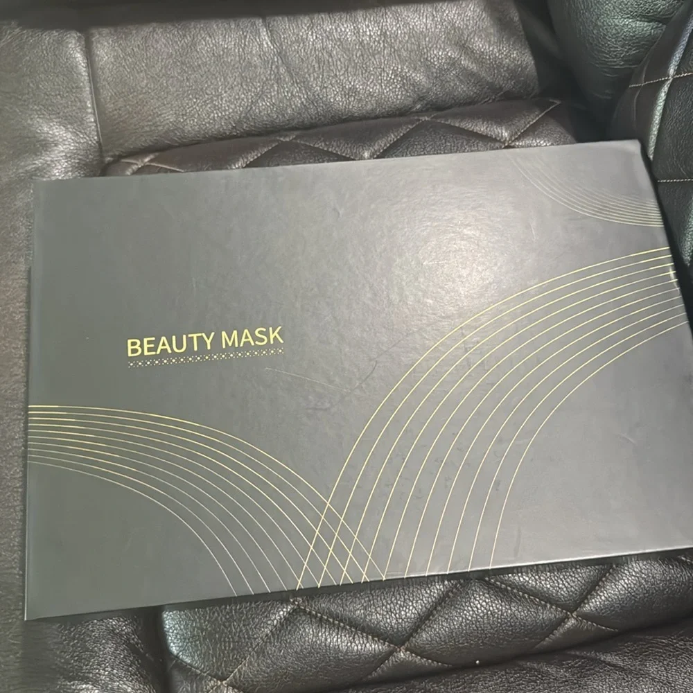Facial Mask Instrument Near-infrared LED Spectrum Facial Mask Neck Beauty Home